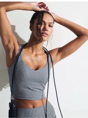 Abercrombie & Fitch Black and White Houndstooth Crop Tank